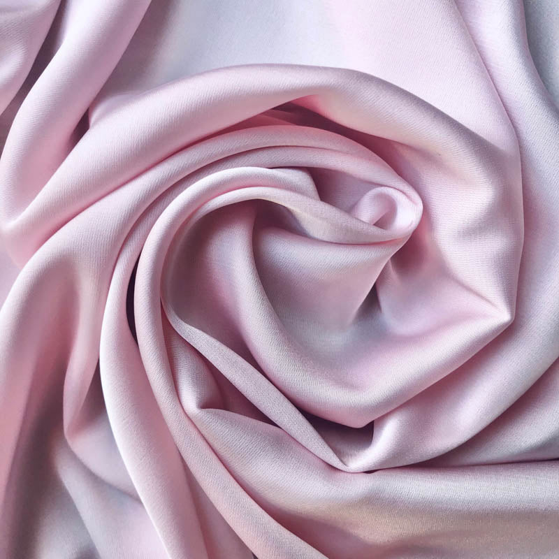Vải silk là gì? Ưu, nhược điểm, phân loại và ứng dụng