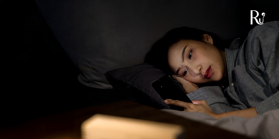 Giải Mã Hiện Tượng "Gián Đoạn Giấc Ngủ" Lúc 3 Giờ Sáng: Hiểu Khoa Học Giấc Ngủ Để Thức Dậy Tốt Hơn