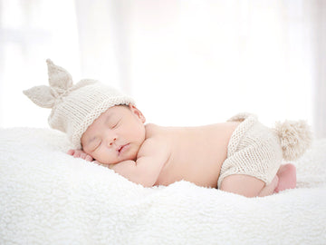 Image hướng dẫn cách gấp khăn cho trẻ sơ sinh 