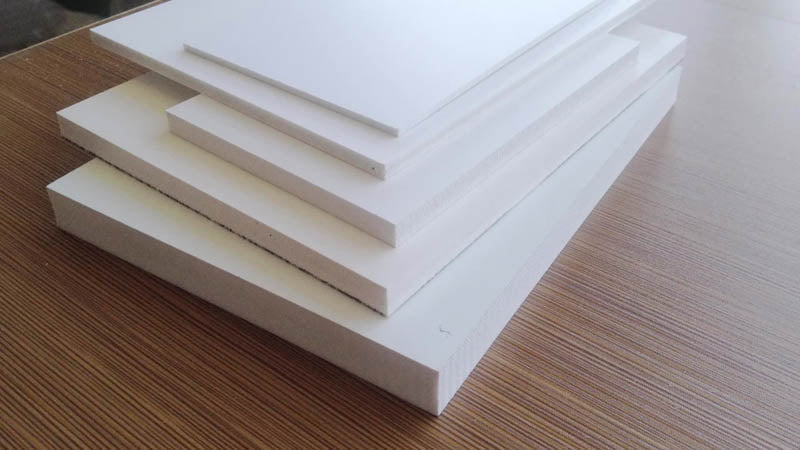 PVC Foam là gì? Ưu nhược điểm của tấm nhựa PVC Foam