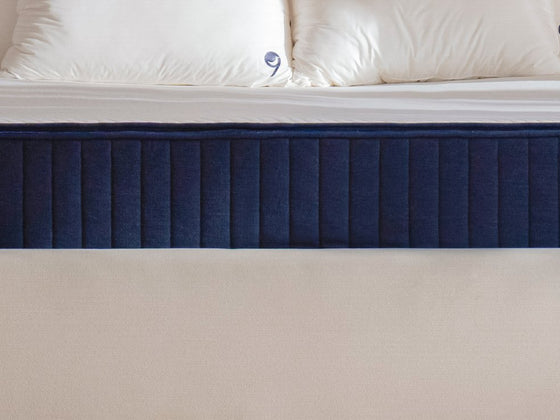 <p>Nệm Foam</p>