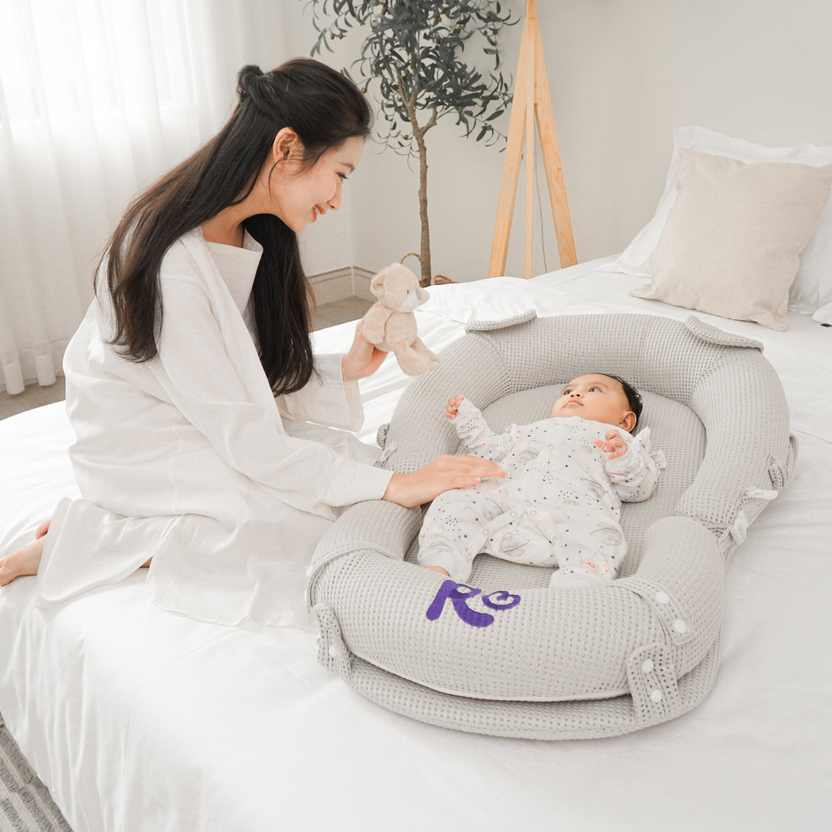 Lưng bé khô thoáng, hạn chế mồ hôi trộm