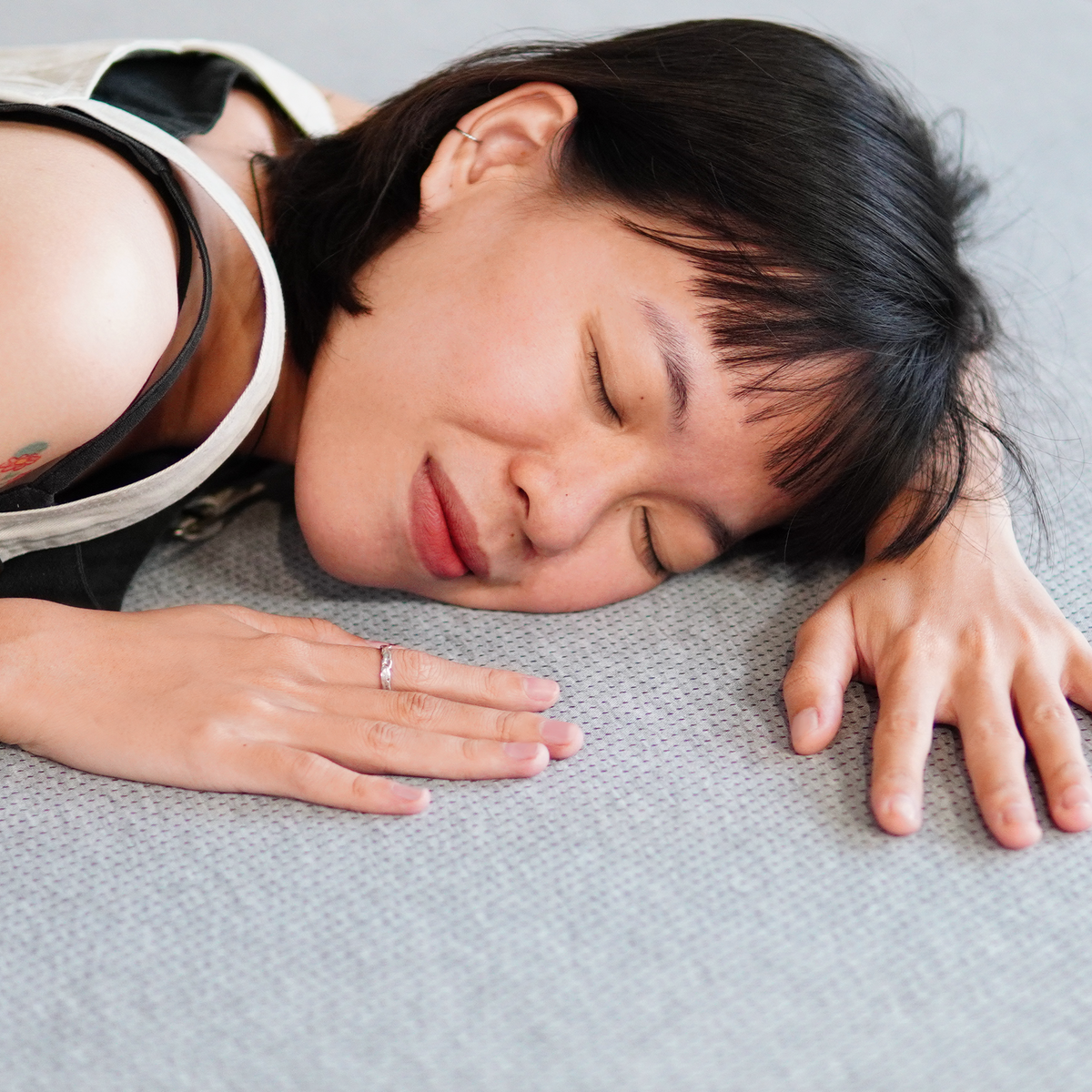 Mattress cover made from Tencel that is skin-friendly